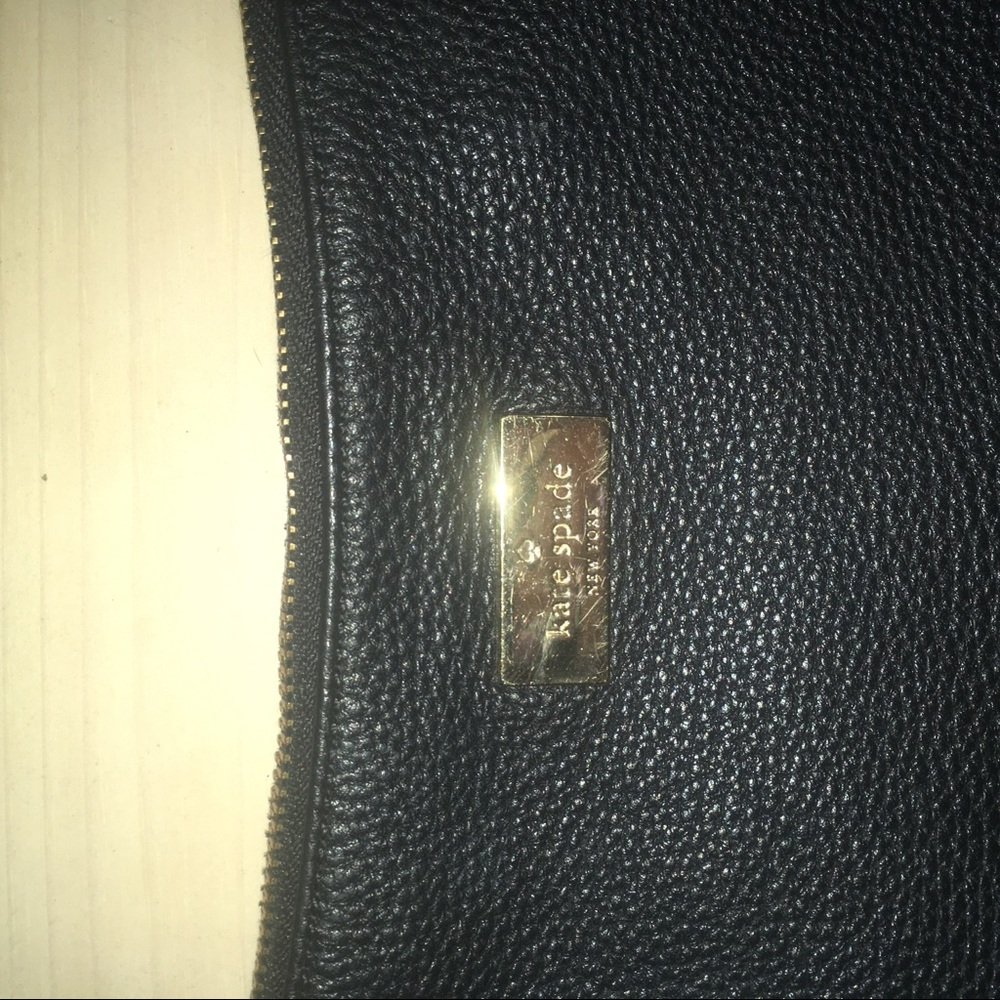 Kate Spade Purse - Picture 2 of 7